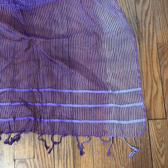 pier 1 scarf purple ombre weave fringe - Picture 3 of 6